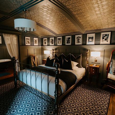 Sheddington Manor - 2 Bedroom Guest House & Cinema Belfast Eksteriør billede
