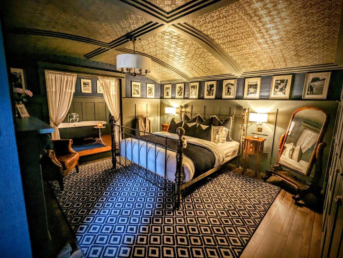 Sheddington Manor - 2 Bedroom Guest House & Cinema Belfast Eksteriør billede