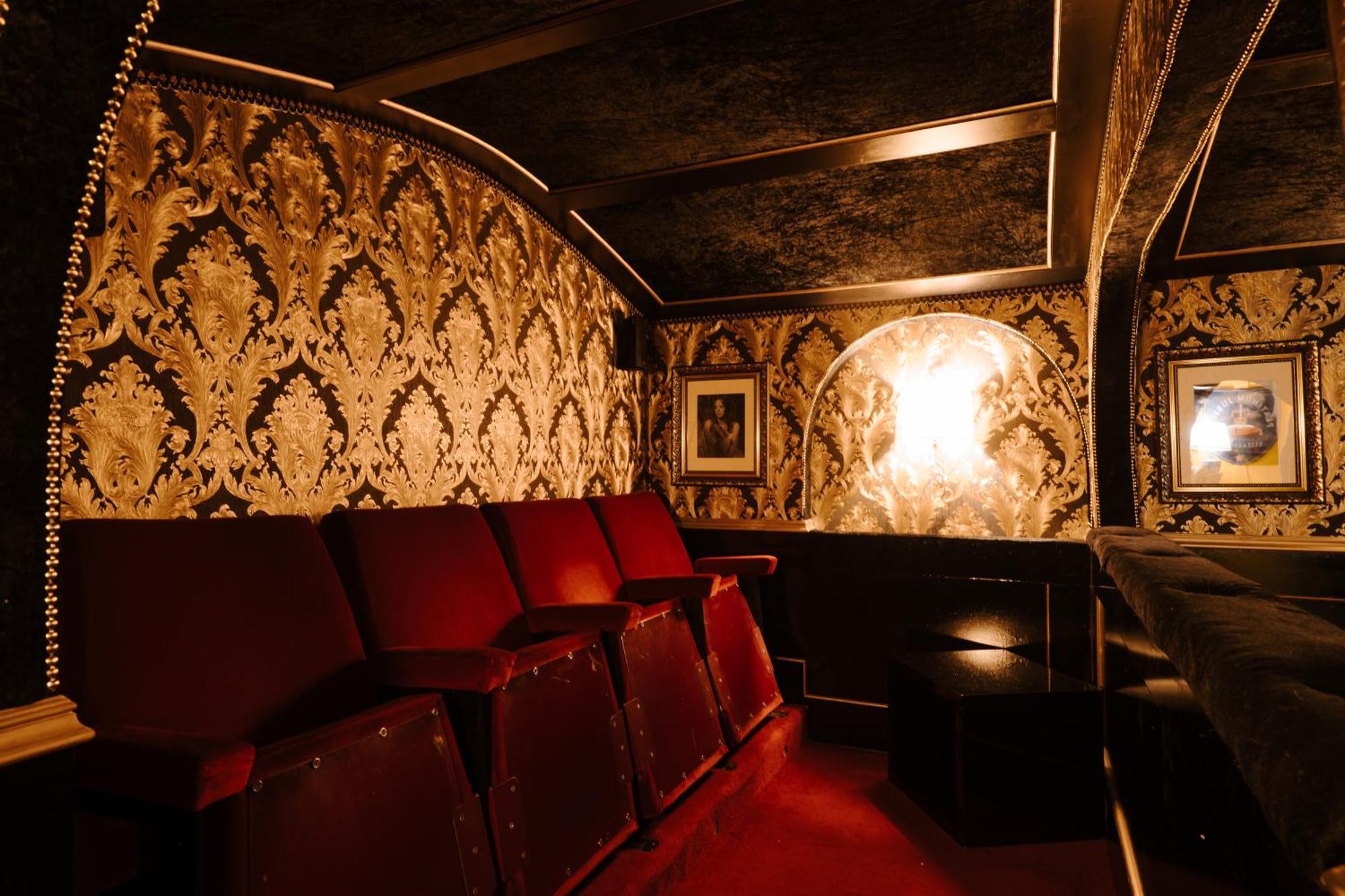 Sheddington Manor - 2 Bedroom Guest House & Cinema Belfast Eksteriør billede