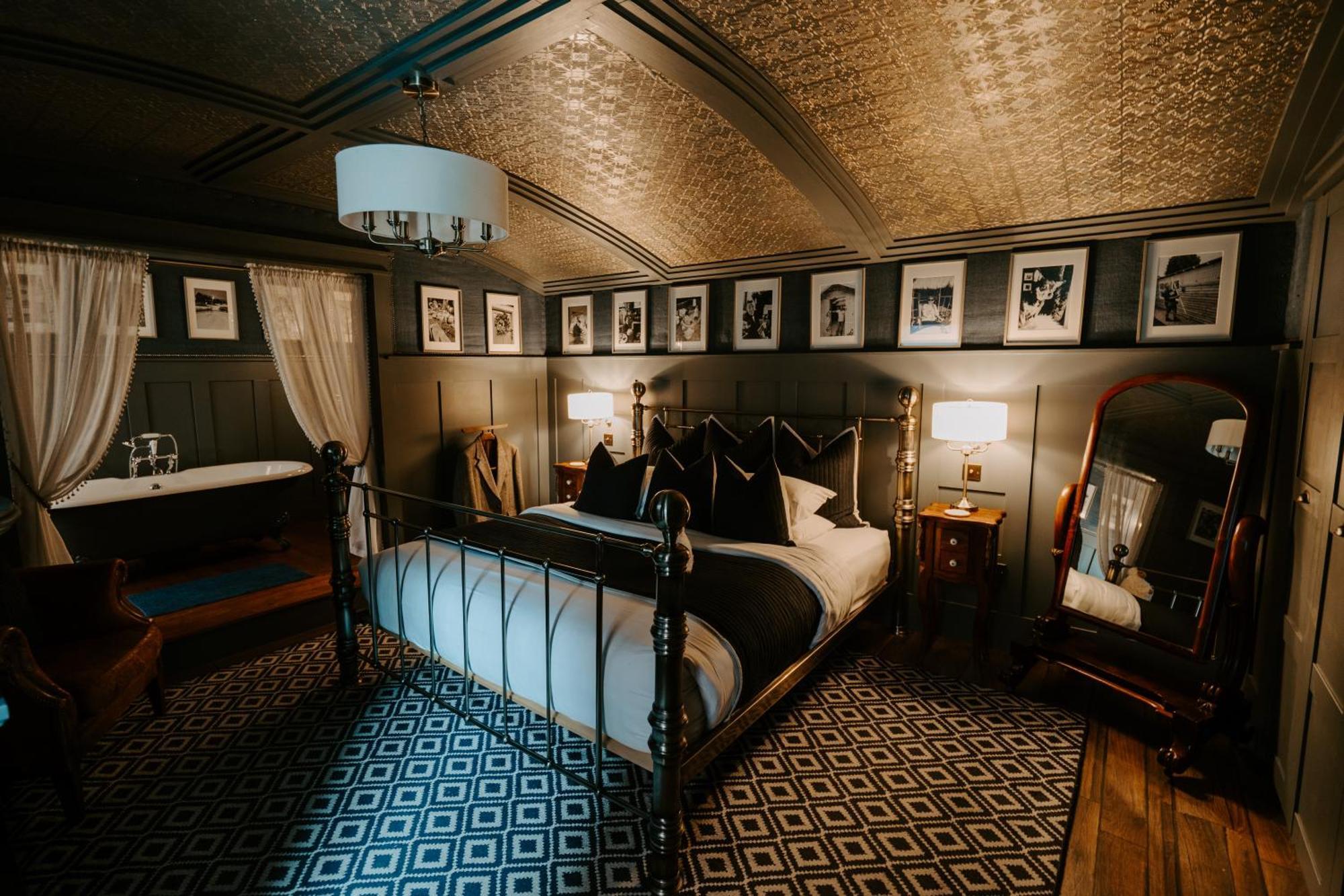 Sheddington Manor - 2 Bedroom Guest House & Cinema Belfast Eksteriør billede